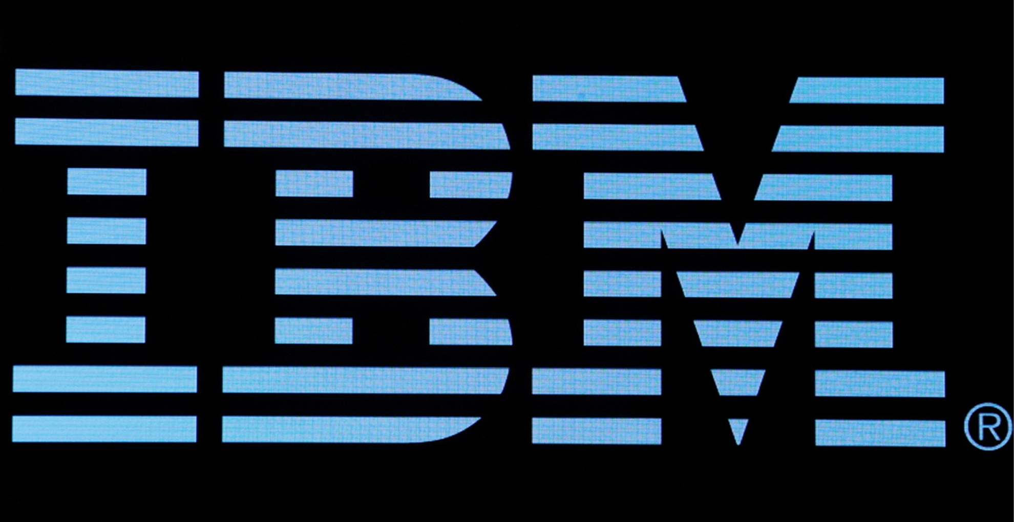 IBM demonstrates the outstanding capabilities of AI, hybrid cloud